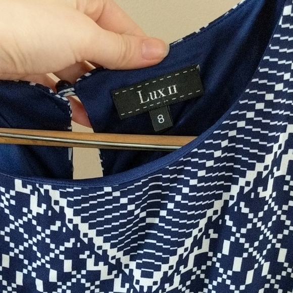 NWoT Target Chevron Printed Cold Shoulder Dress - Picture 4 of 8